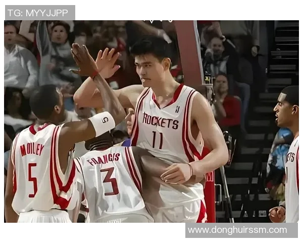 姚明在2009年NBA全明星赛上的精彩表现与职业生涯的重要时刻回顾