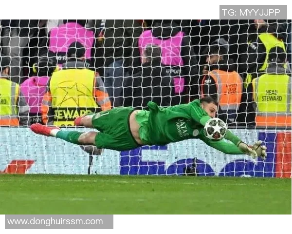 2月17日足球明星盛典回顾与精彩瞬间盘点